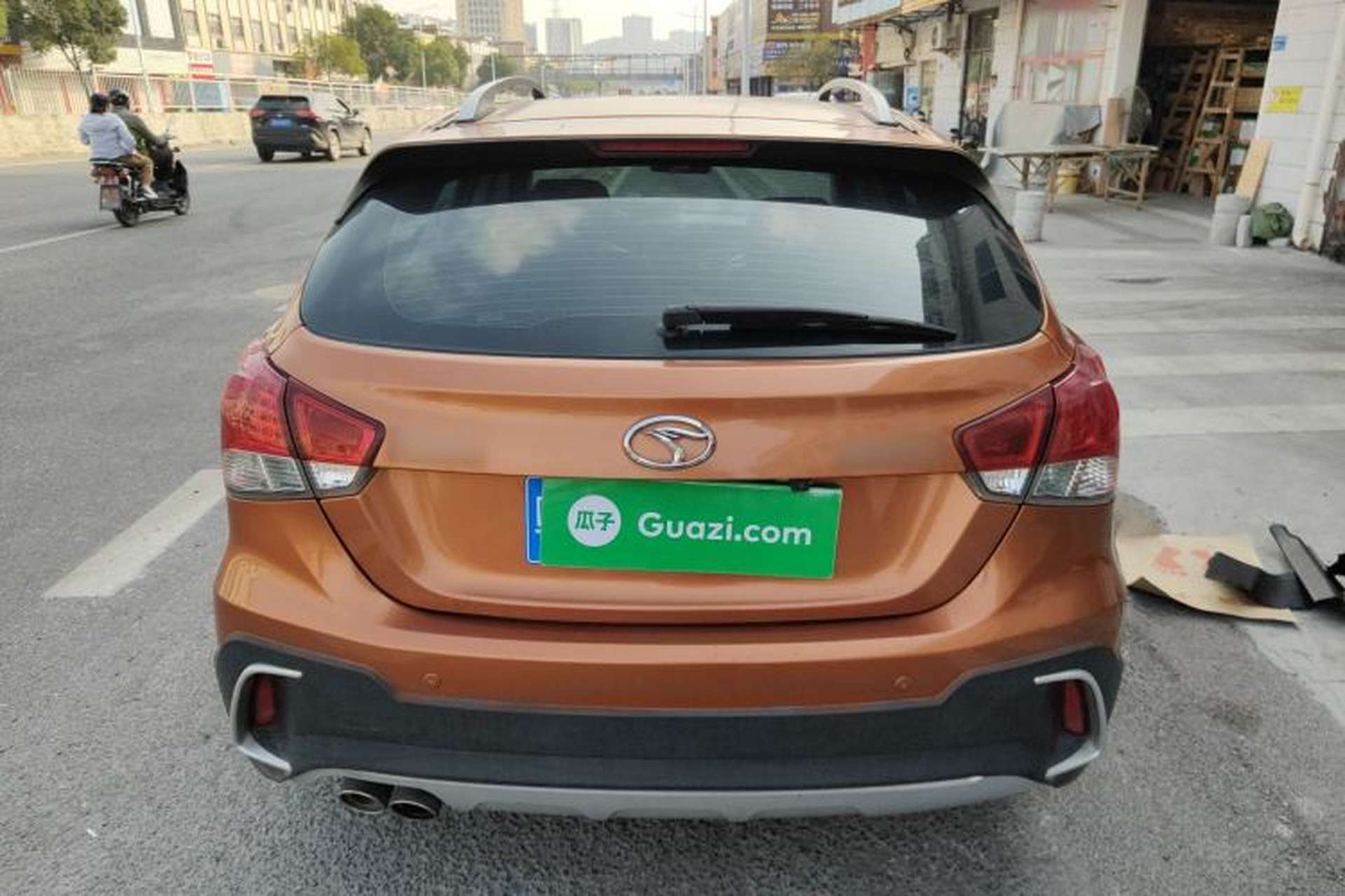 Used Soueast V6 Lingshi 2015 CROSS 1.5L CVT ZhiZun Model Exterior 4