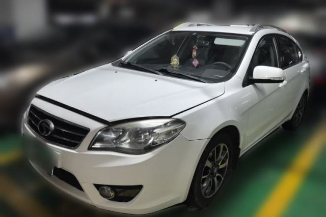 Used Soueast V6 Lingshi 2015 CROSS 1.5L Manual Smart Edition