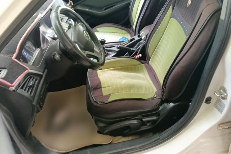 Used Soueast V6 Lingshi 2015 CROSS 1.5L Manual Smart Edition Left Front Seat