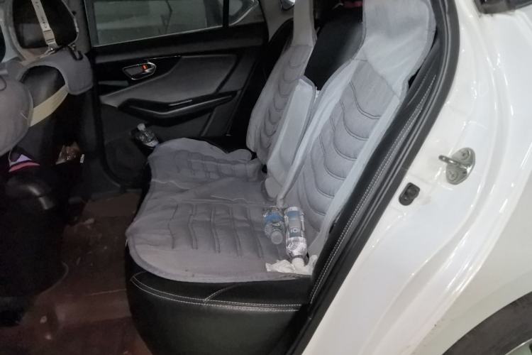Used Soueast V6 Lingshi 2015 CROSS 1.5L Manual Smart Edition Left Rear Seat