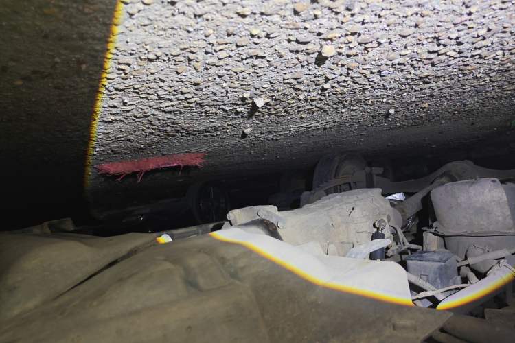 Used Soueast Xiwang 2011 1.3L (Dong'an Engine) Standard Version Chassis Front Right