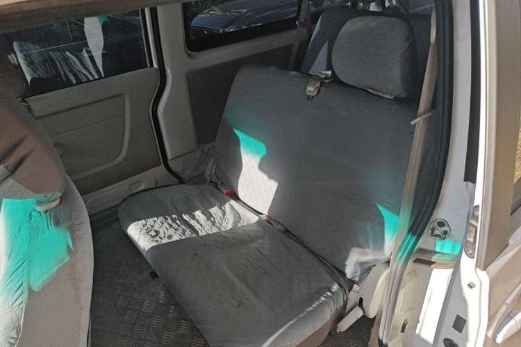 Used SRM 2021 Standard Model Left Rear Seat
