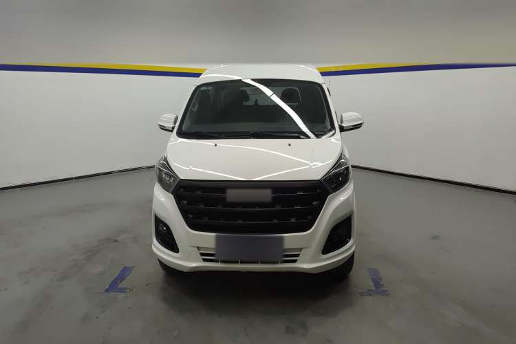Used SRM Gold Hiace 2021 1.5L Passenger Vehicle Travel Lion 5-Seater Front