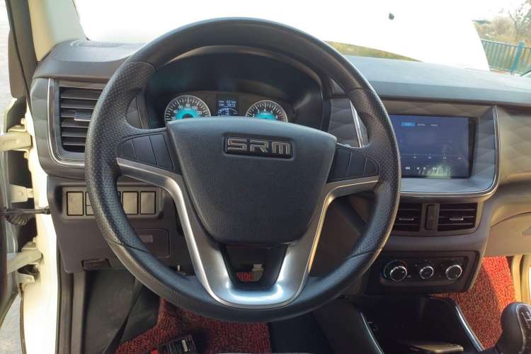 Used SRM Gold Hiace 2021 1.5L Passenger Van Engineering Lion Model Central Air Conditioning Version 9 Seats Steering Wheel