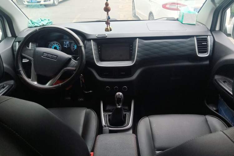 Used SRM Gold Hiace M Classic 2022 1.5L Travel Lion Passenger Vehicle 5 Seats Center Console