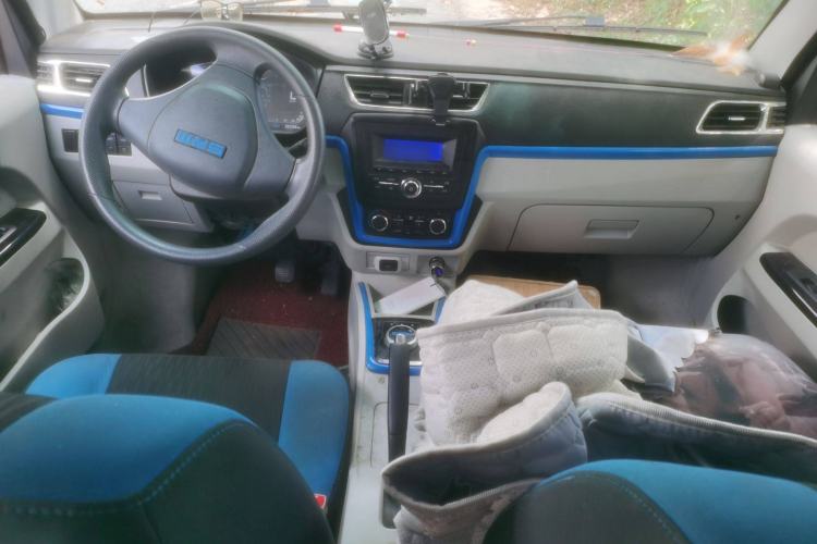 Used SRM Haoyun 2023 Entrepreneurial Van Center Console