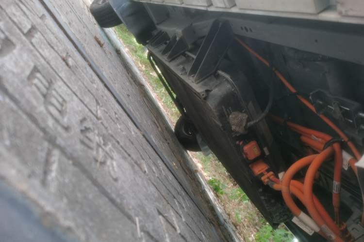 Used SRM Haoyun 2023 Entrepreneurial Van Chassis Rear Left