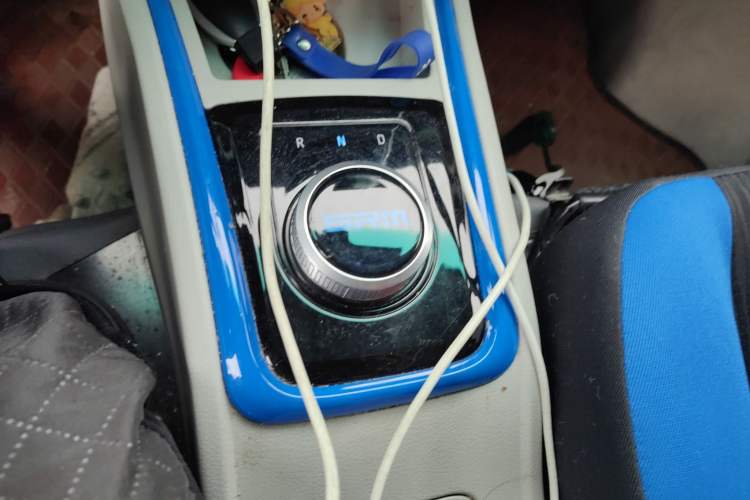 Used SRM Haoyun 2023 Launch Edition Entrepreneurial Van Gear Lever