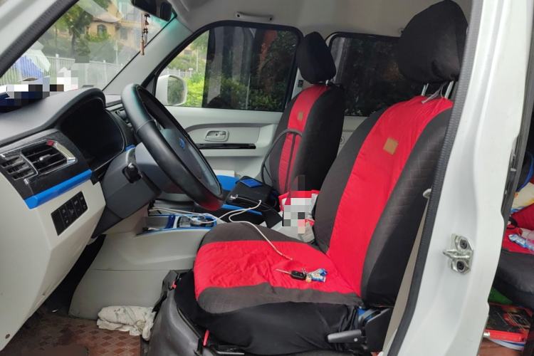 Used SRM Haoyun 2023 Launch Edition Entrepreneurial Van Left Front Seat