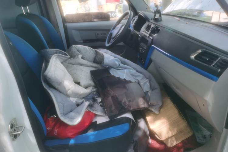 Used SRM Haoyun 2023 Entrepreneurial Van Left Rear Seat