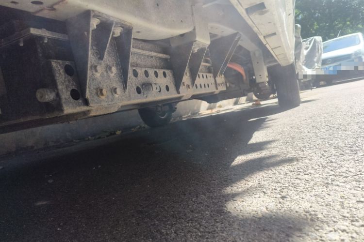 Used SRM Haoyun 1 2022 Launch Edition Chassis Front Left