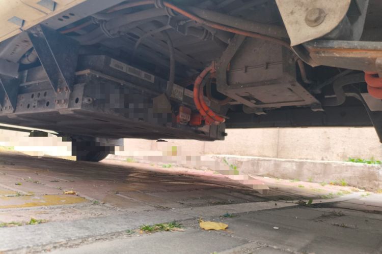 Used SRM Haoyun 1 2021 III Entrepreneurial Chassis Rear Left