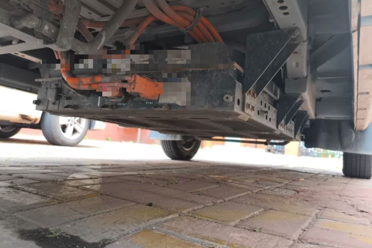 Used SRM Haoyun 1 2021 III Entrepreneurial Chassis Rear Right