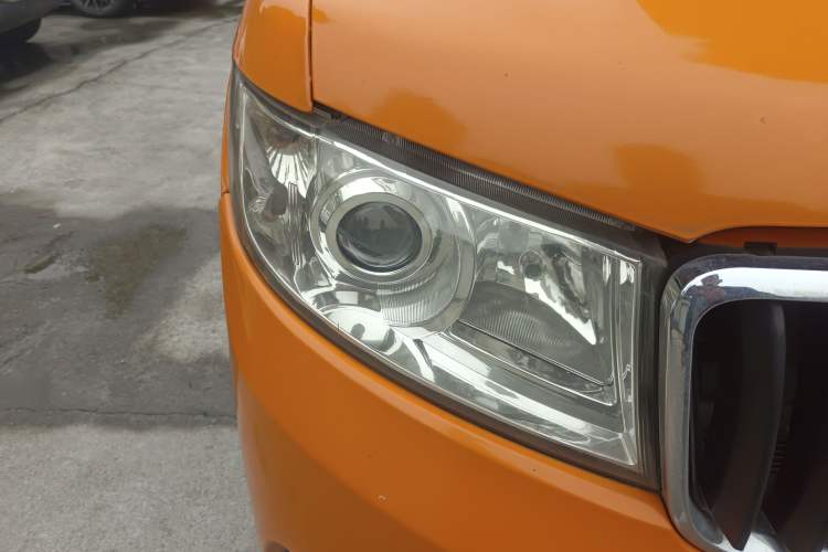 Used SRM Haoyun 1 2021 III Wealth Creation Type Right Front Headlight