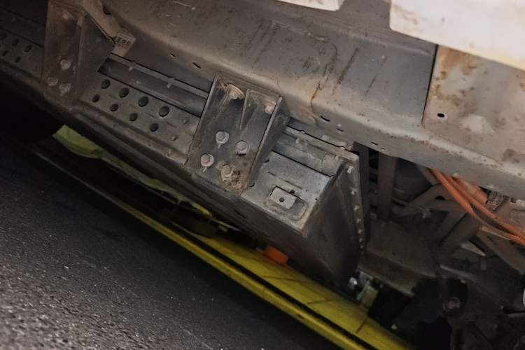 Used SRM Haoyun 1 2019 Wealth Creation Model Chassis Front Right