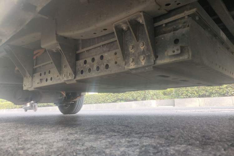 Used SRM Haoyun 1 2019 Wealth Creation Model Chassis Front Right