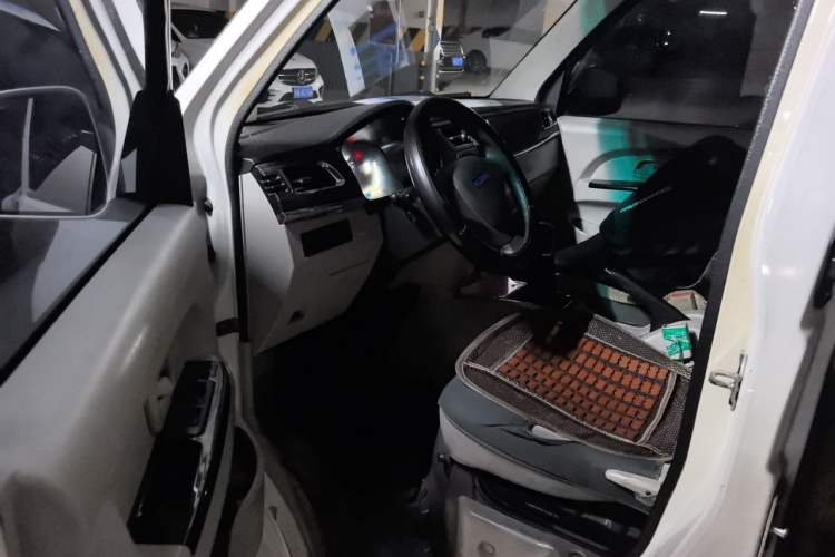 Used SRM Haoyun 1 2019 Wealth Creation Model Driver Seat