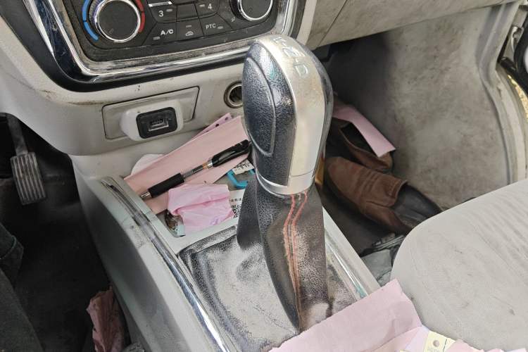 Used SRM Haoyun 1 2019 Wealth Creation Model Gear Lever