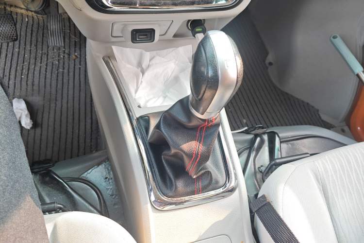 Used SRM Haoyun 1 2019 Wealth Creation Model Gear Lever