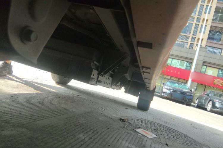 Used SRM Haoyun 1 2021 III Entrepreneurial Chassis Rear Right