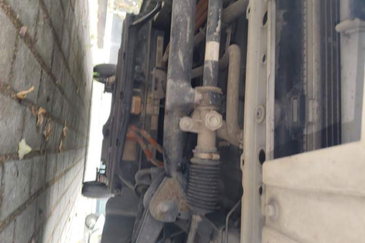 Used SRM Haoyun 1 2021 III Entrepreneurial Chassis Front