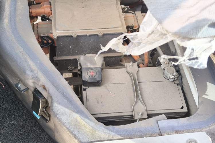 Used SRM Haoyun 1 2021 III Entrepreneurial Engine Bay Left