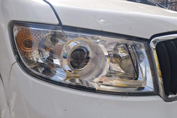 Used SRM Haoyun 1 2021 III Entrepreneurial Right Front Headlight
