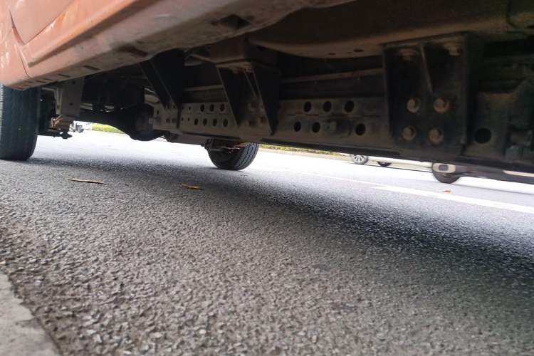 Used SRM Haoyun 1 2021 III Entrepreneurial Chassis Front Right