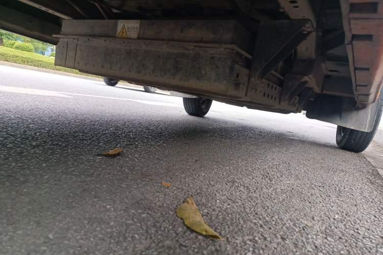 Used SRM Haoyun 1 2021 III Entrepreneurial Chassis Rear Right