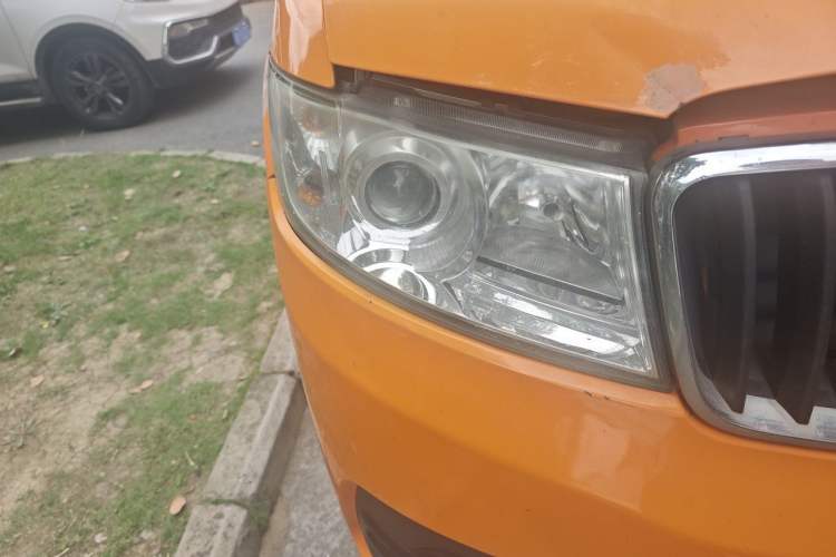 Used SRM Haoyun 1 2021 III Entrepreneurial Right Front Headlight