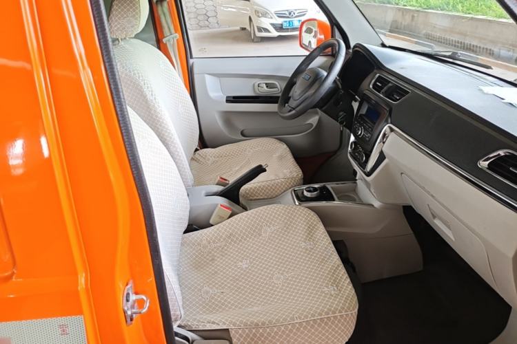 Used SRM Haoyun 1 2022 Launch Edition Right Front Seat