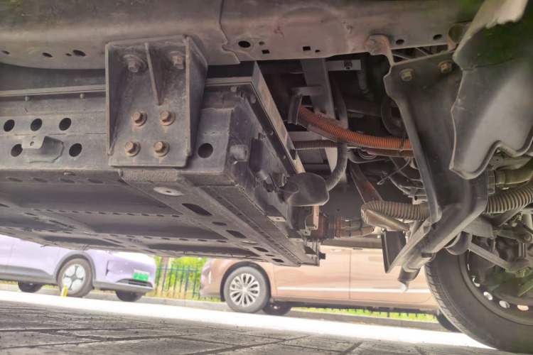 Used SRM Haoyun 1 2022 Launch Edition Chassis Front Right