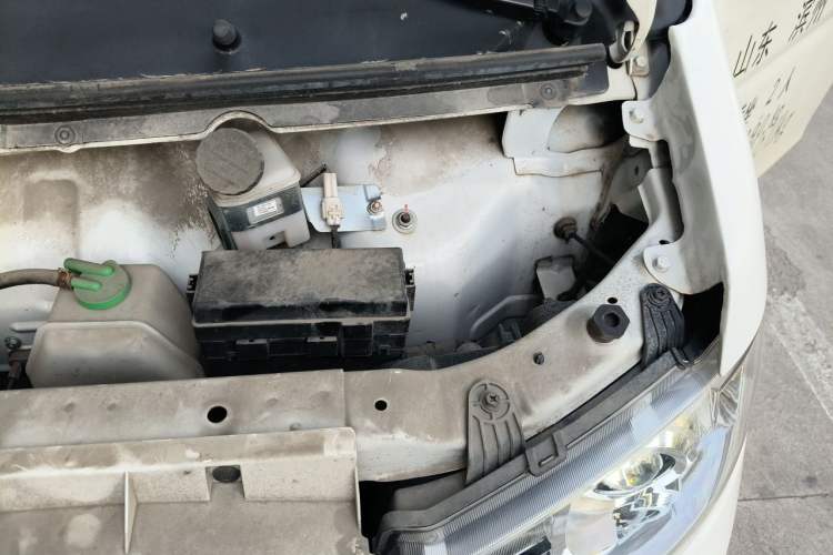 Used SRM Haoyun 1 2022 Launch Edition Engine Bay Left