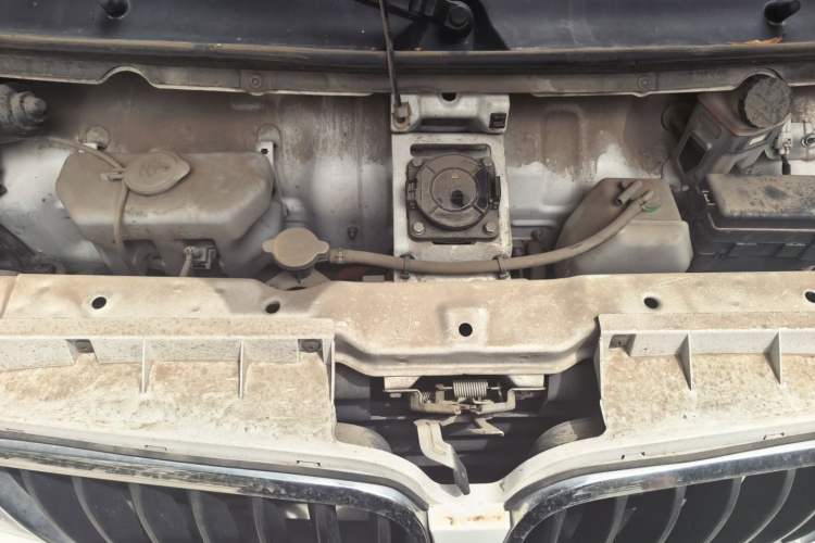 Used SRM Haoyun 1 2022 Launch Edition Engine Bay
