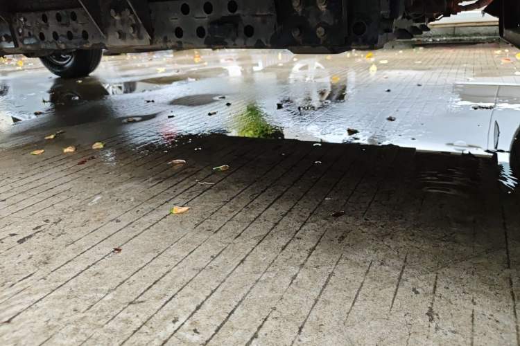 Used SRM Haoyun 2022 Standard Passenger Bus Chassis Front Right