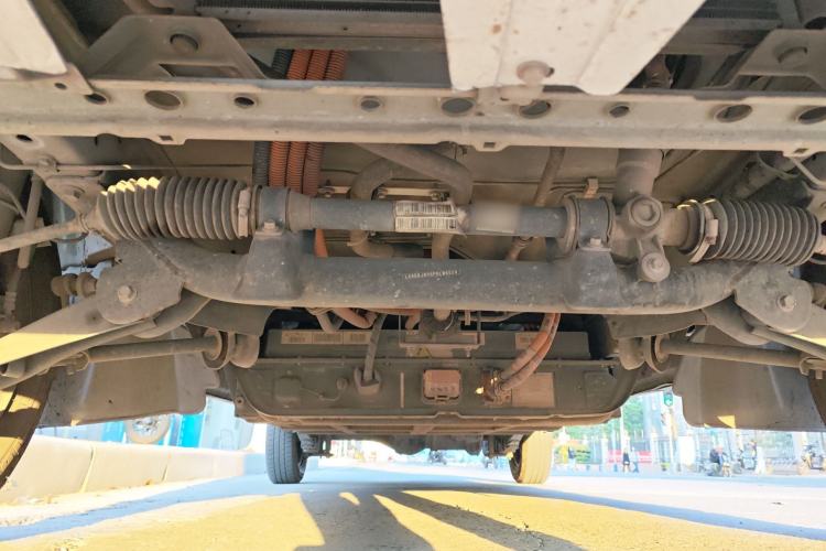 Used SRM Haoyun 2022 Standard Passenger Bus Chassis Front