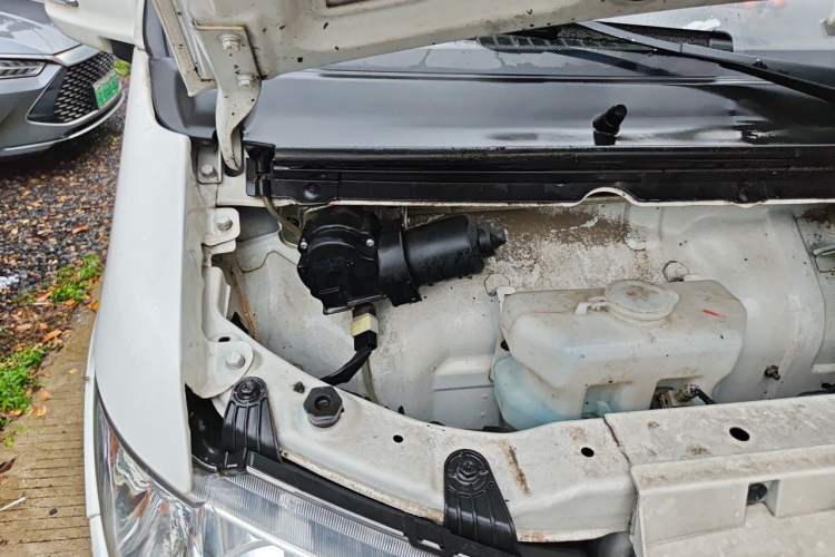 Used SRM Haoyun 2022 Standard Passenger Bus Engine Bay Right