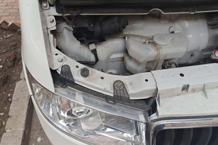 Used SRM Haoyun 2022 Launch Edition Engine Bay Right