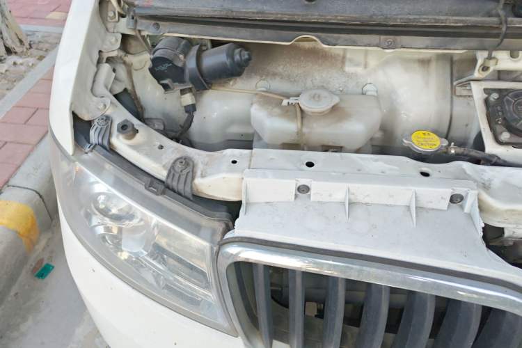 Used SRM Haoyun 2022 Standard Passenger Bus Engine Bay Right
