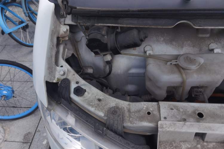 Used SRM Haoyun 2022 Commercial Van Entrepreneurial Type Engine Bay Right