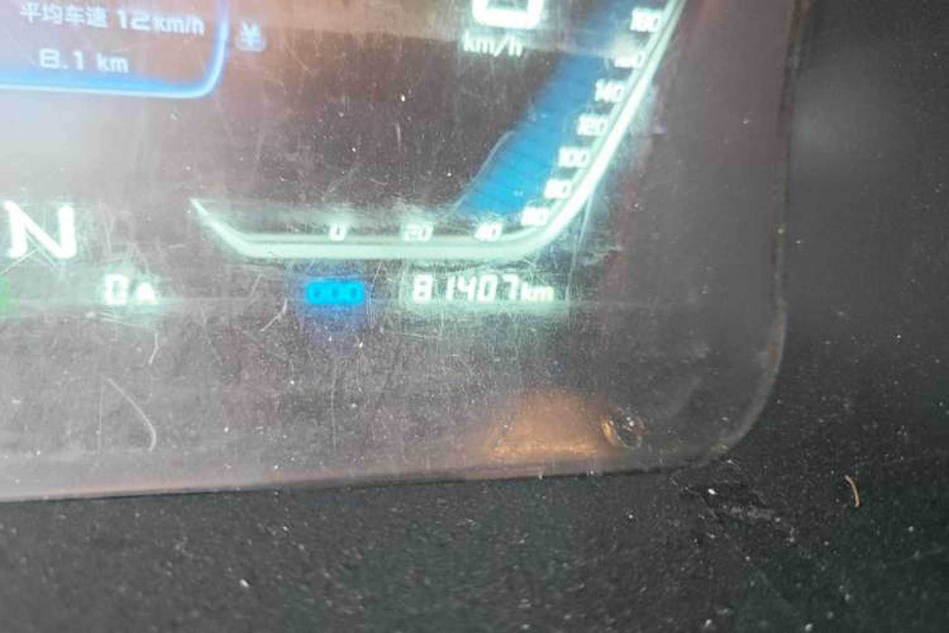 Used SRM Haoyun 2022 Standard Passenger Bus Odometer Close Up