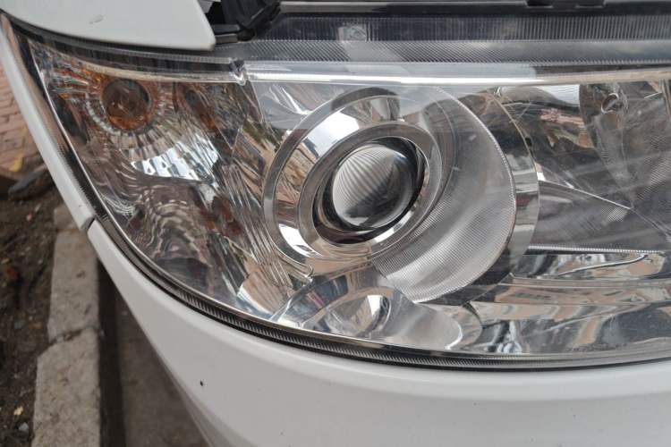Used SRM Haoyun 2022 Launch Edition Right Front Headlight