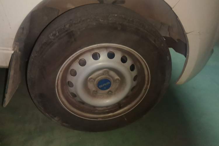 Used SRM Haoyun 2022 Launch Edition Right Front Wheel Hub