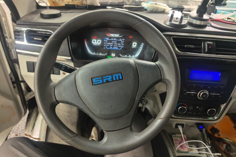 Used SRM Haoyun 2022 Commercial Van Entrepreneurial Type Steering Wheel