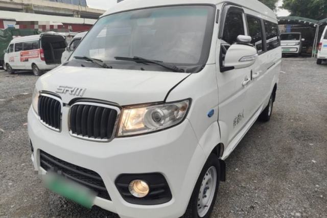 Used SRM Haoyun 2023 Standard Passenger Van 6 Seats