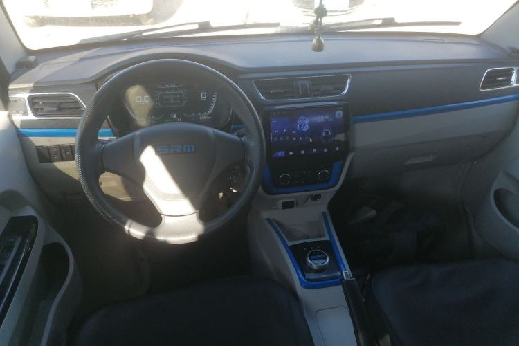 Used SRM Haoyun 2023 Standard Passenger Bus Center Console