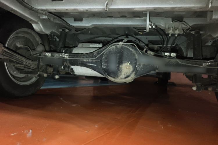 Used SRM Haoyun 2023 Launch Edition Entrepreneurial Van Chassis Rear