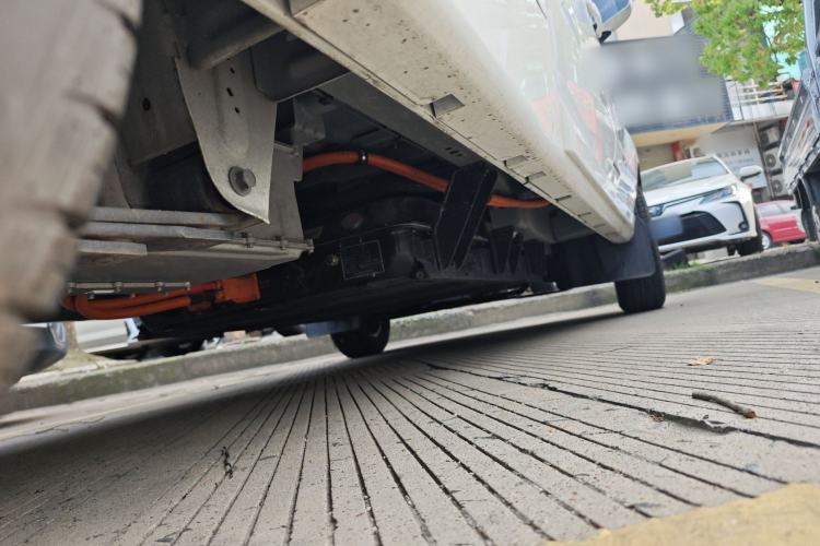 Used SRM Haoyun 2023 Entrepreneurial Van Chassis Rear Right