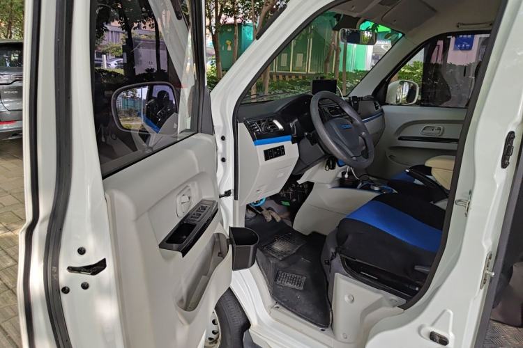 Used SRM Haoyun 2023 Premium Edition 38.64 kWh Driver Seat