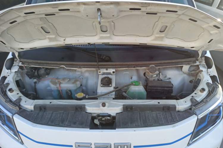 Used SRM Haoyun 2023 Standard Passenger Bus Engine Bay